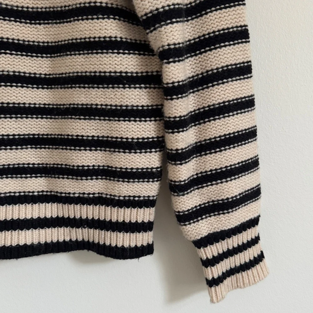 J. CREW Cable-Knit Mock-neck Pullover Sweater Size Small Stripe Jewel Buttons